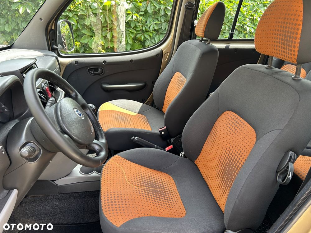 Fiat Doblo 1.4 8V Family - 23