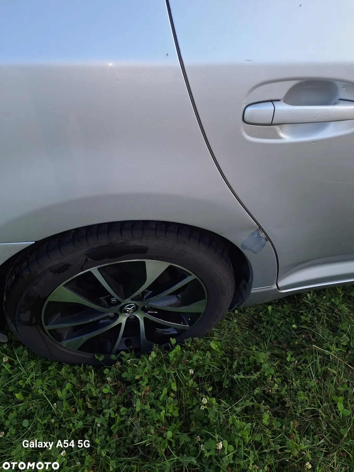 Toyota Avensis Combi 1.8 Sol - 9