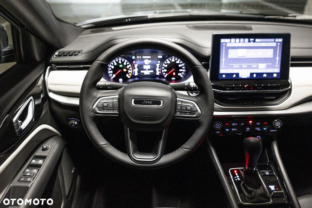 Jeep Compass - 19