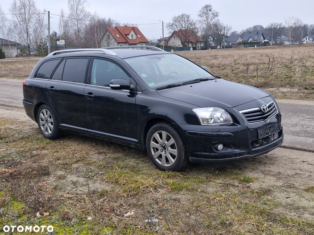 Toyota Avensis 1.8 VVT-i Combi - 1