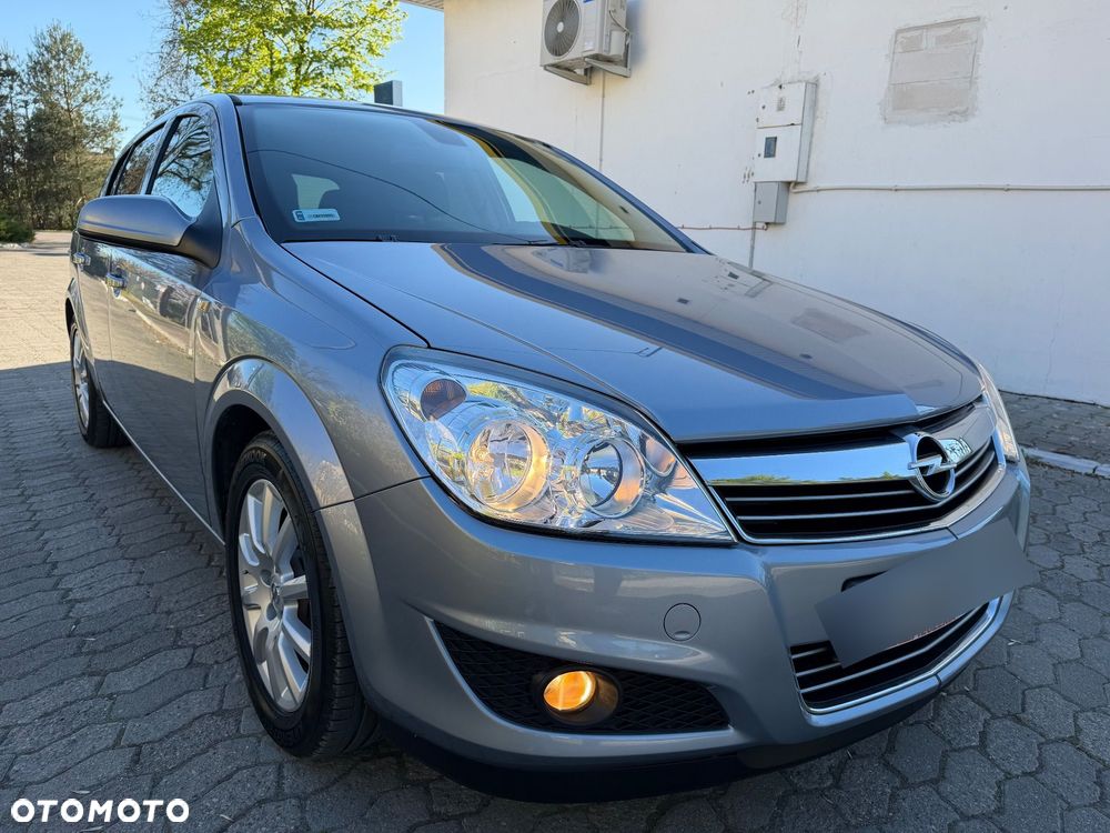 Opel Astra 1.6 Style - 2