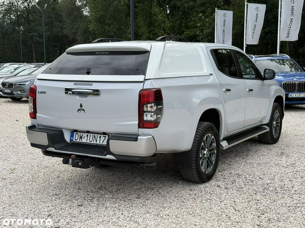 Mitsubishi L200 2.2 d DC Instyle Plus - 3