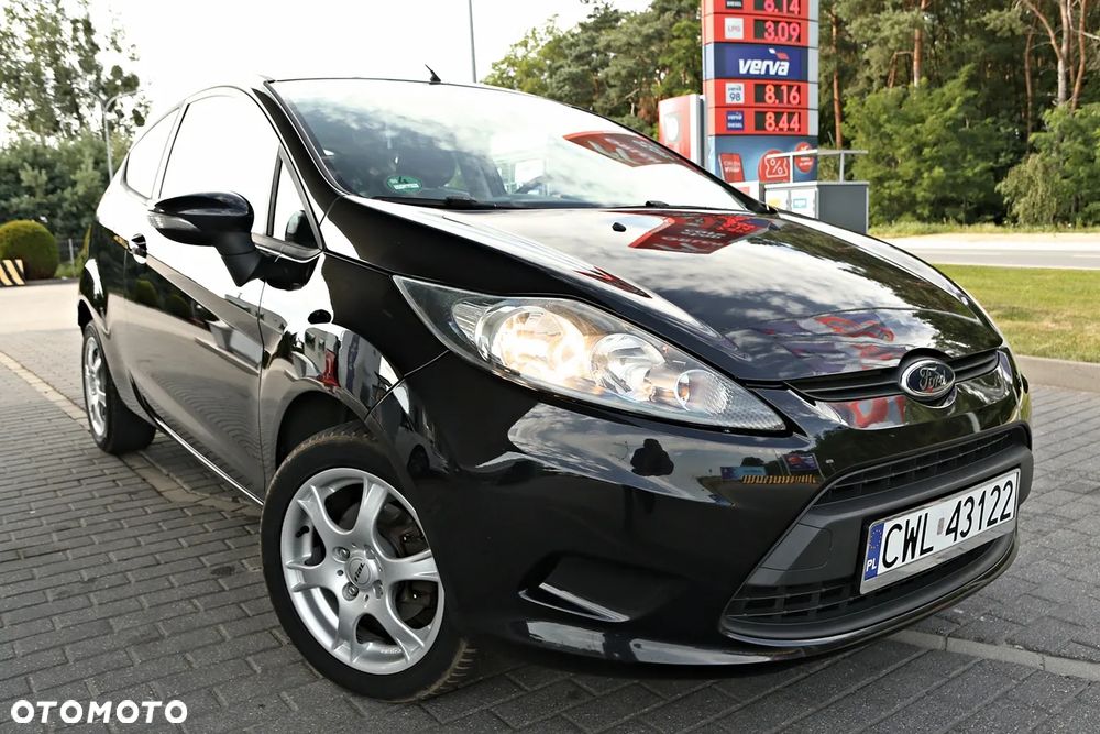 Ford Fiesta 1.25 Trend - 13