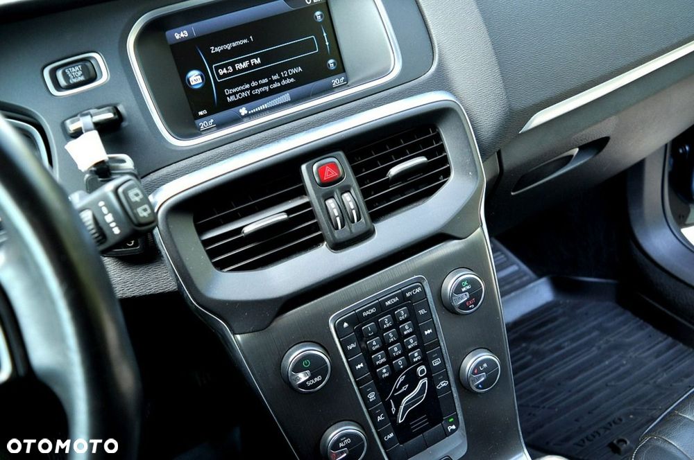 Volvo V40 2012