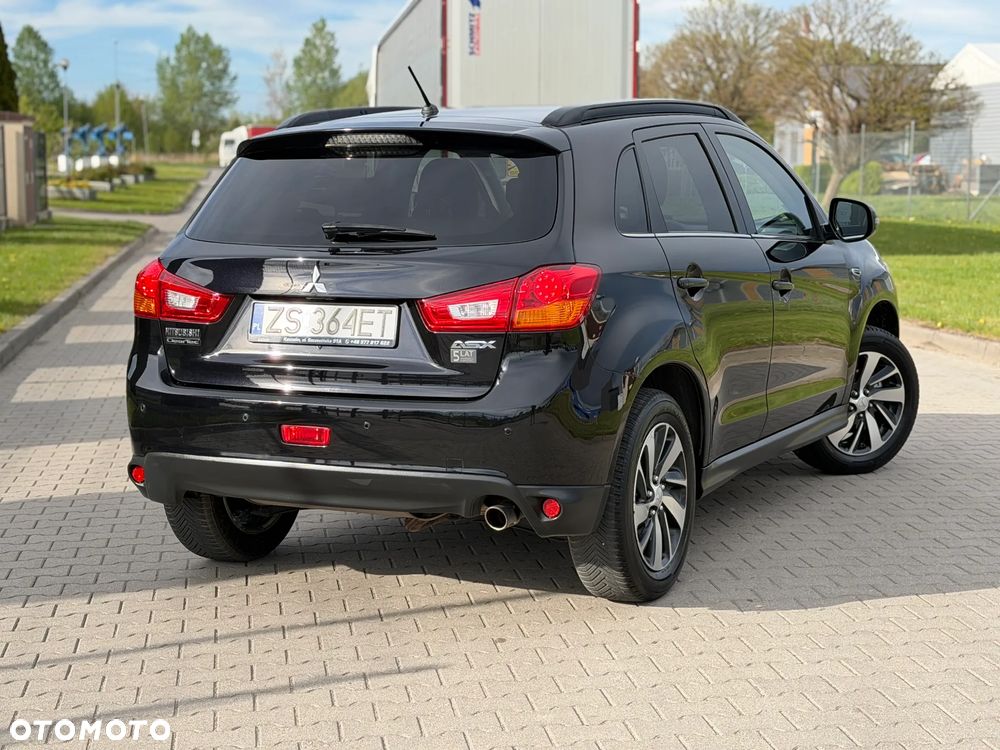 Mitsubishi ASX 1.6 Intense - 12
