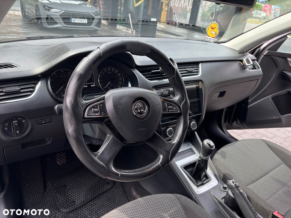 Skoda Octavia 1.4 TSI Ambition - 17