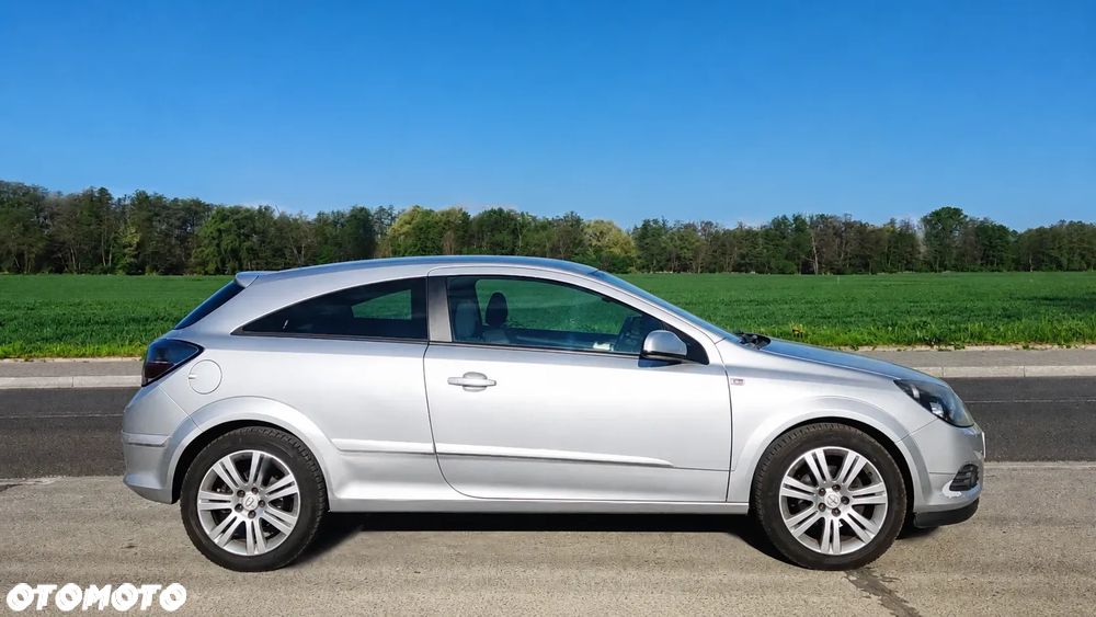 Opel Astra 1.6 Innovation - 2