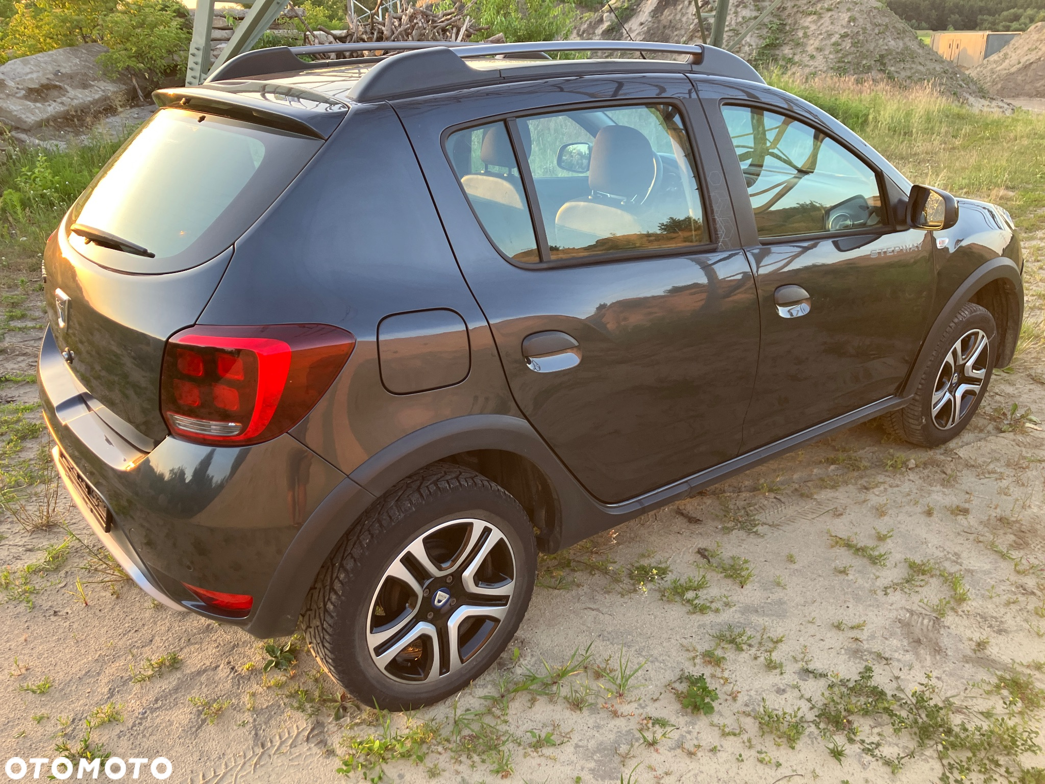 Dacia Sandero Stepway TCe 90 (S&S) Prestige - 4