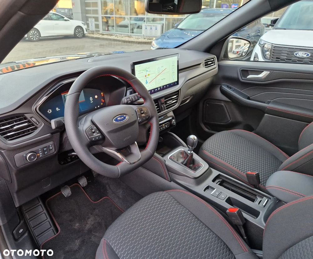Ford Kuga 1.5 EcoBoost FWD ST-Line - 10