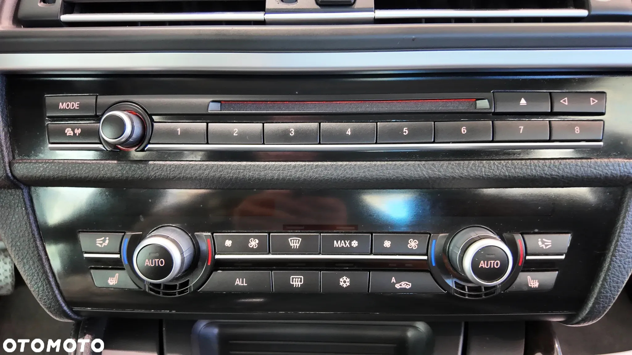 BMW Seria 5 523i - 27