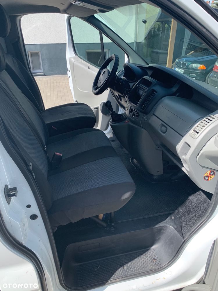 Opel VIVARO - 10