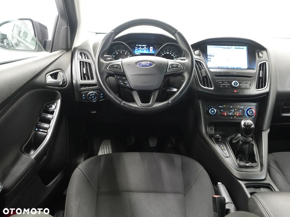 Ford Focus 1.0 EcoBoost 99g Titanium - 30