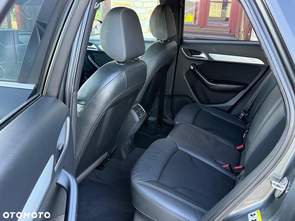Audi Q3 1.4 TFSI Edycja Specjalna S tronic - 18