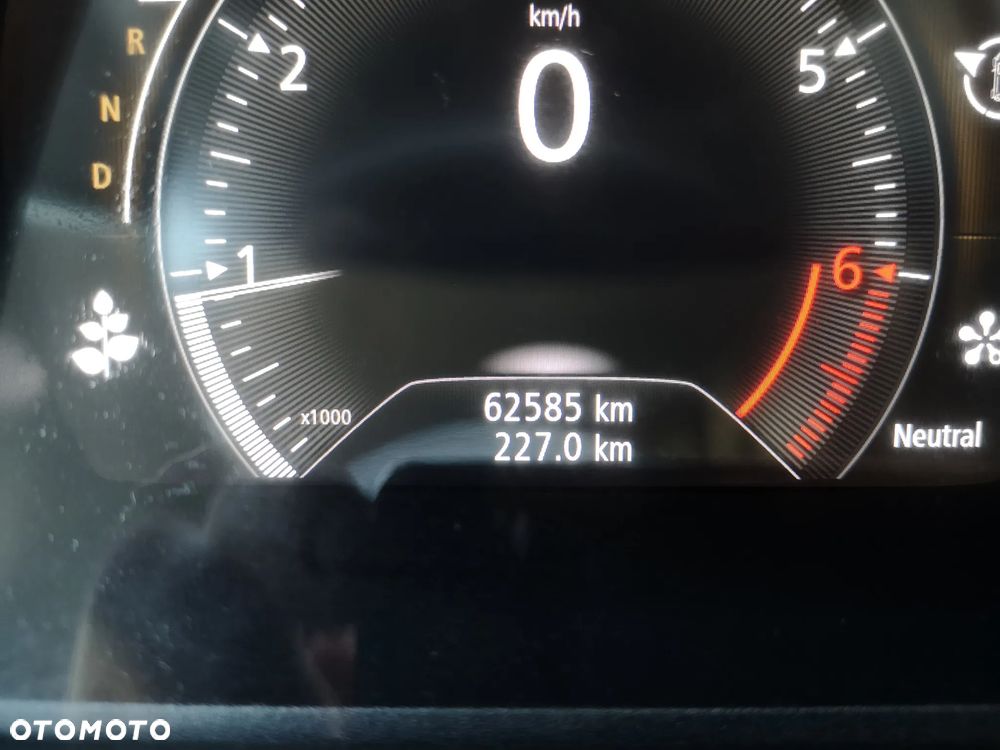 Renault Scenic 1.3 TCe FAP Intens EDC - 16