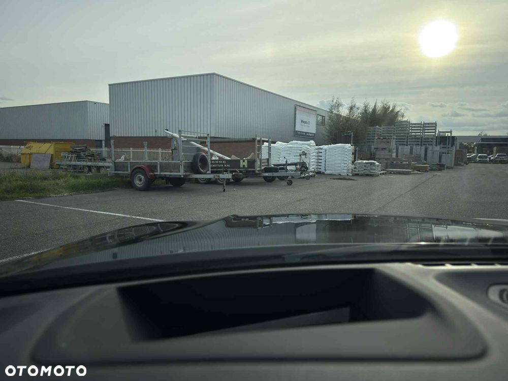 BMW Seria 3 - 22