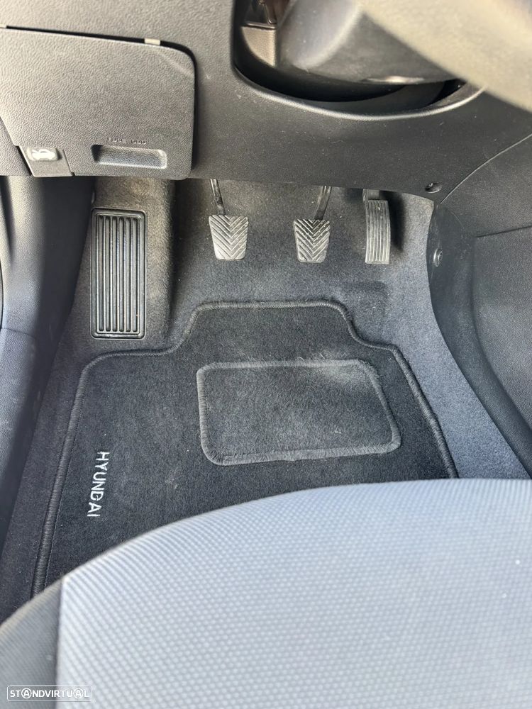 Hyundai i20 1.1 CRDi Access Plus - 13