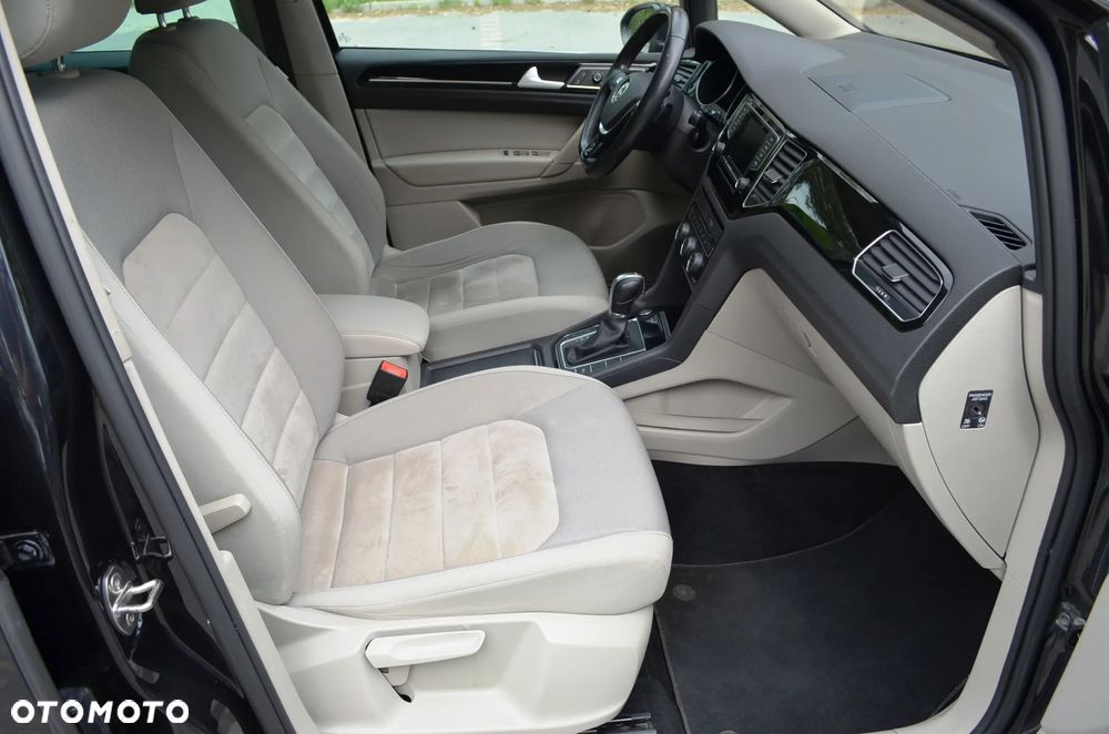 Volkswagen Golf Sportsvan VII SV 2.0 TDI BMT Highline DSG - 18