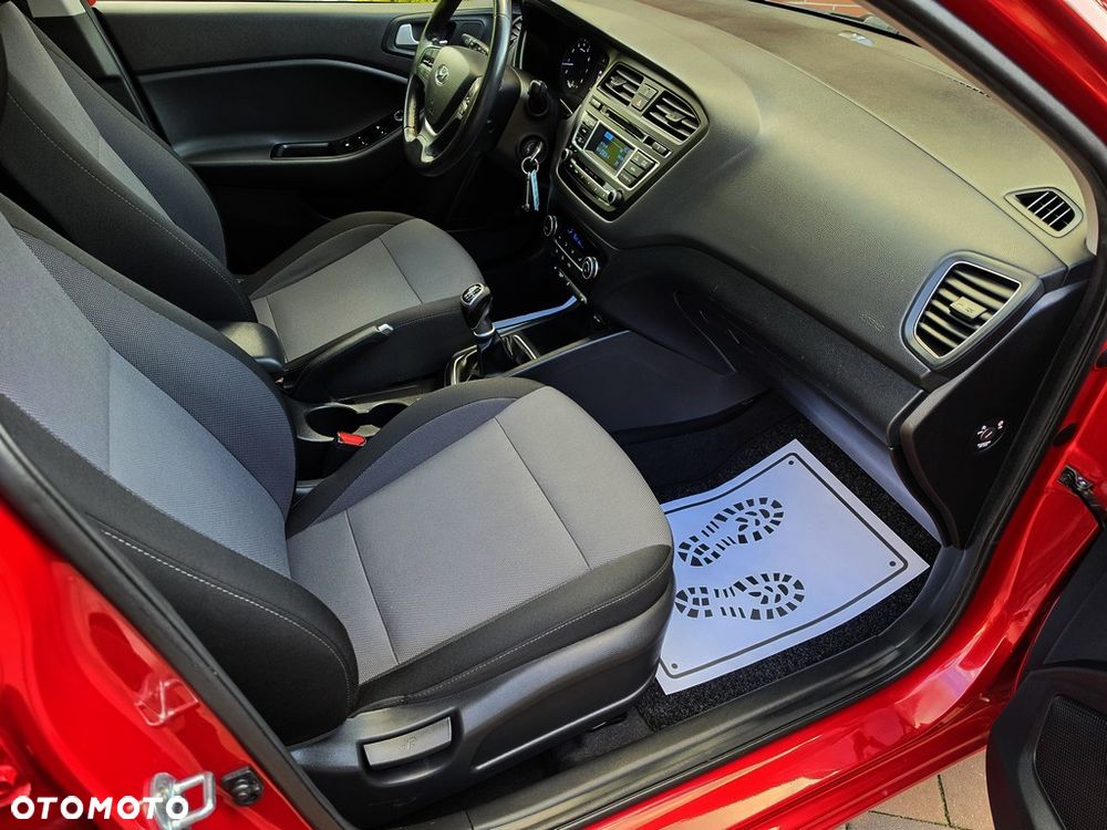 Hyundai i20 1.4 Intro Edition - 8