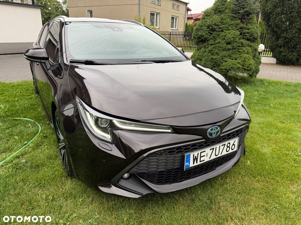 Toyota Corolla 1.8 Hybrid Selection - 2