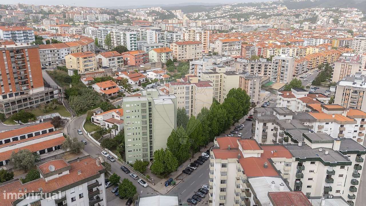 Apartamento T4 Duplex à venda em Vale das Flores, Coimbra - Grande imagem: 3/30