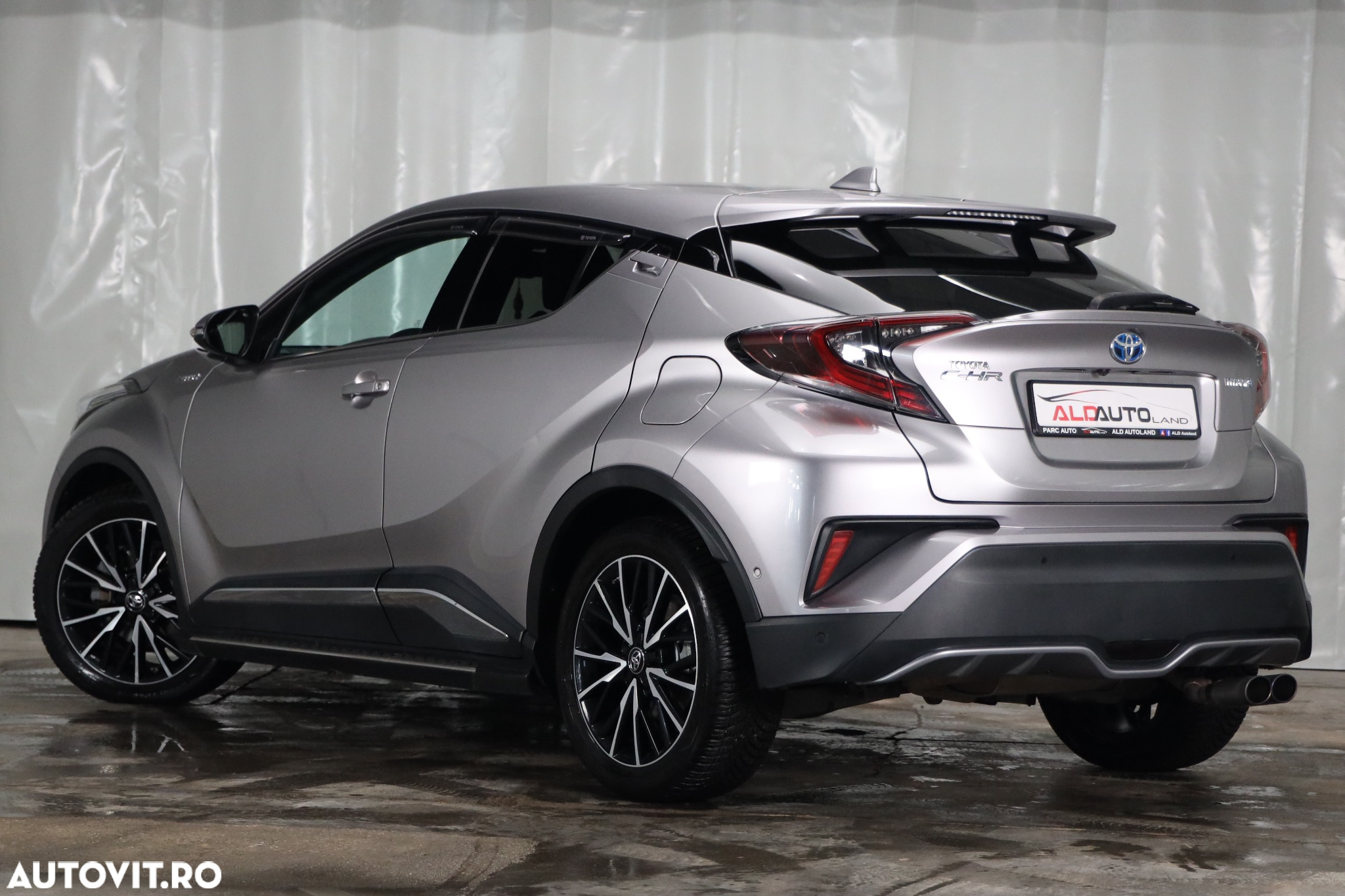 Toyota C-HR Hybrid Style - 5