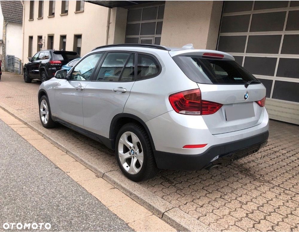 BMW X1 xDrive25d - 13