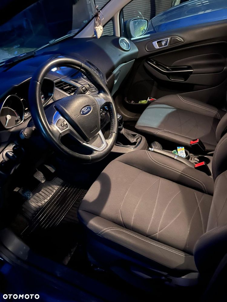 Ford Fiesta 1.5 TDCi Trend EU6 - 12