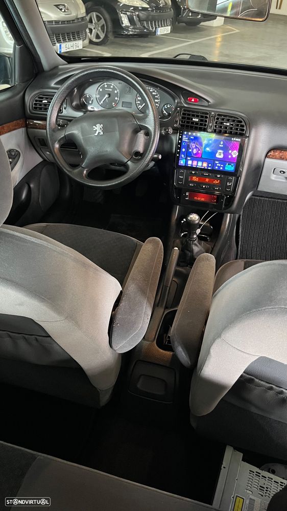 Peugeot 406 1.8 Executive - 12