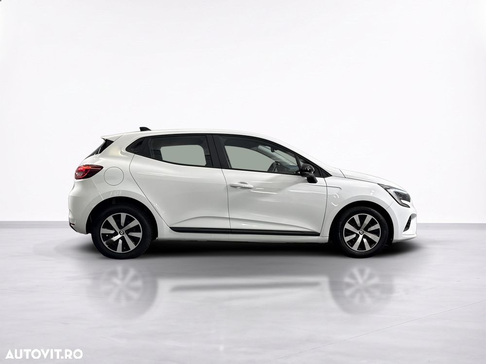 Renault Clio - 7