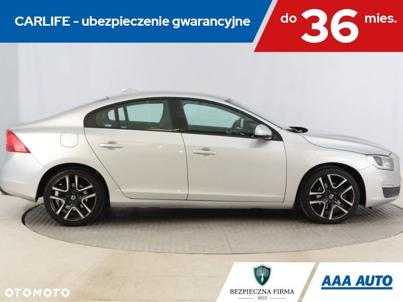 Volvo S60 - 8