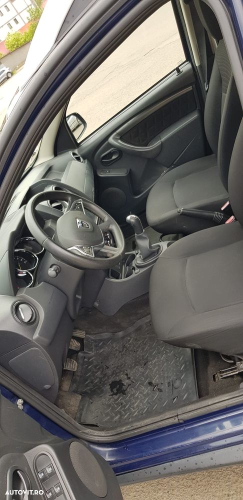 Dacia Duster 1.6 4x2 Prestige - 11