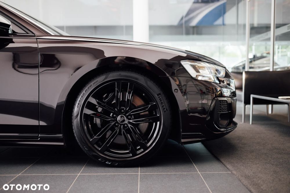 Audi S8 - 18
