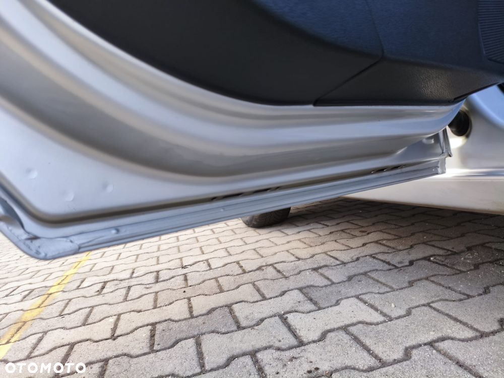 Opel Astra 1.9 CDTI DPF Automatik Cosmo - 11