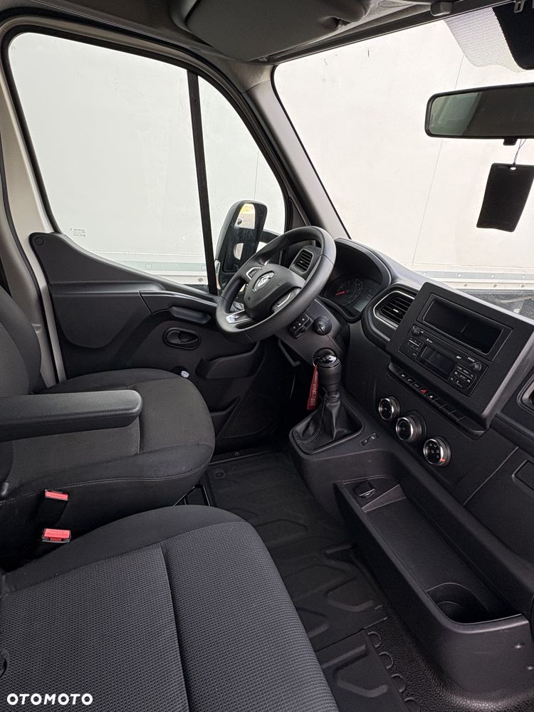 Renault Master - 15