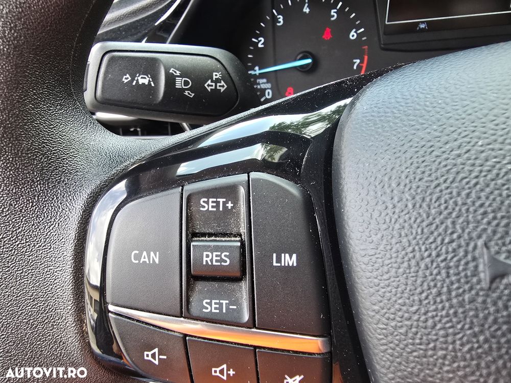 Ford Fiesta 1.1 Trend - 21