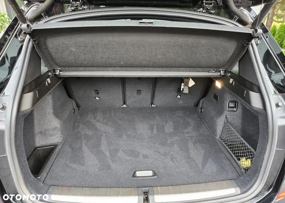 BMW X1 xDrive25e Sport Line - 4