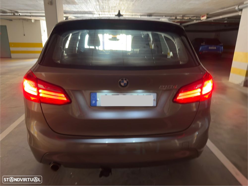 BMW 216 Active Tourer d - 13