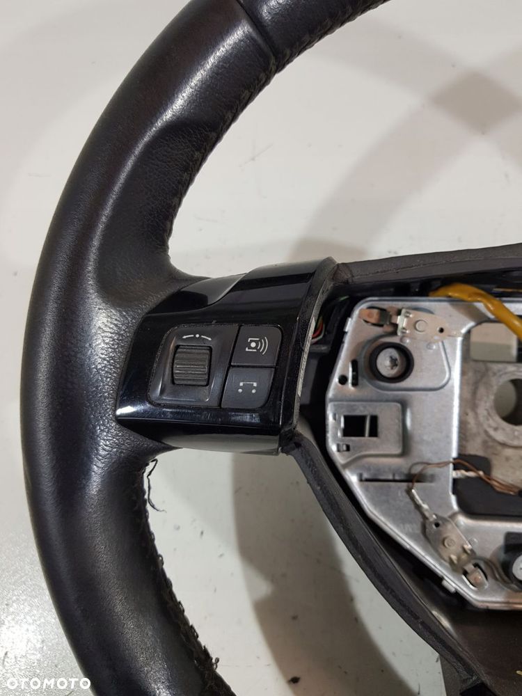 kierownica multi 13326397 opel zafira b astra h eu - 2