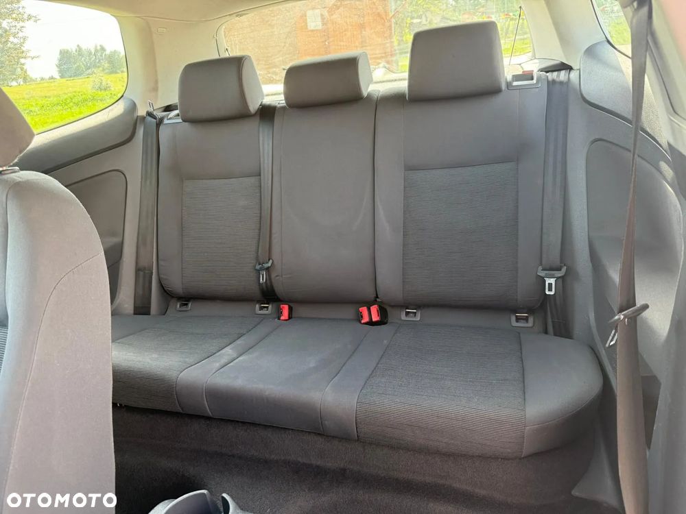 Volkswagen Golf 1.4 Comfortline - 12