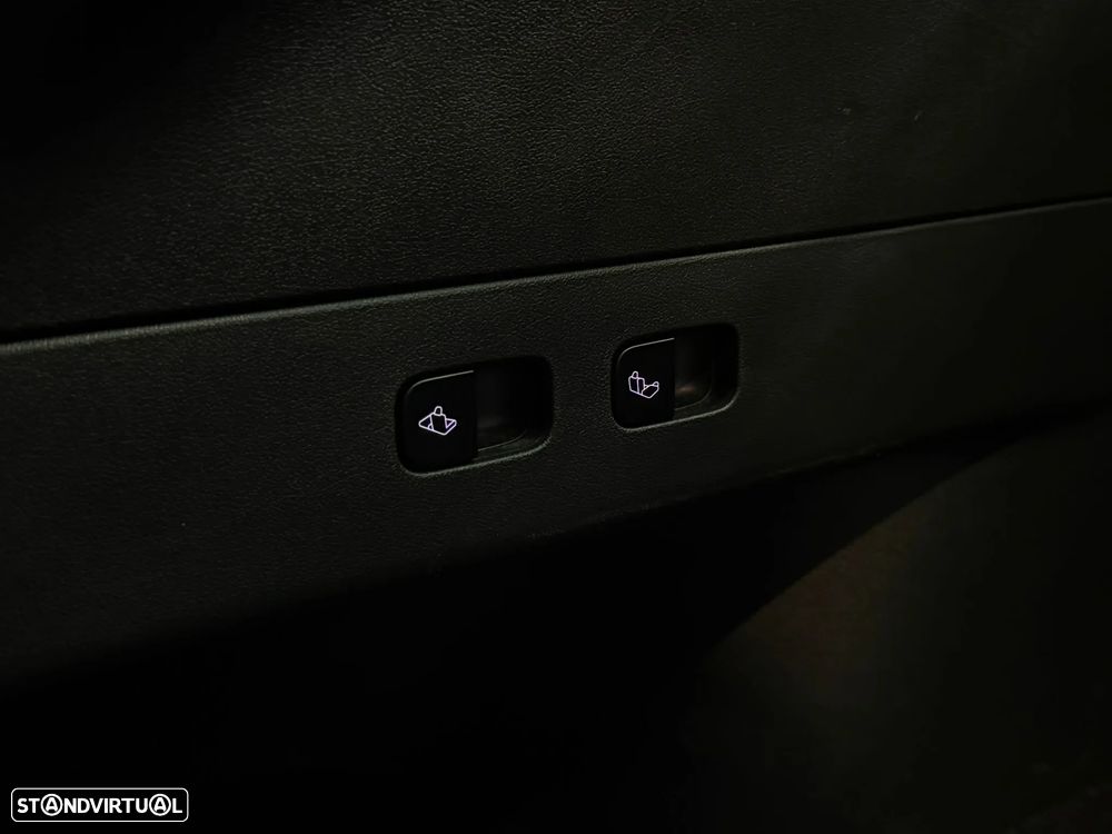 Tesla Model Y Performance Tração Integral - 20