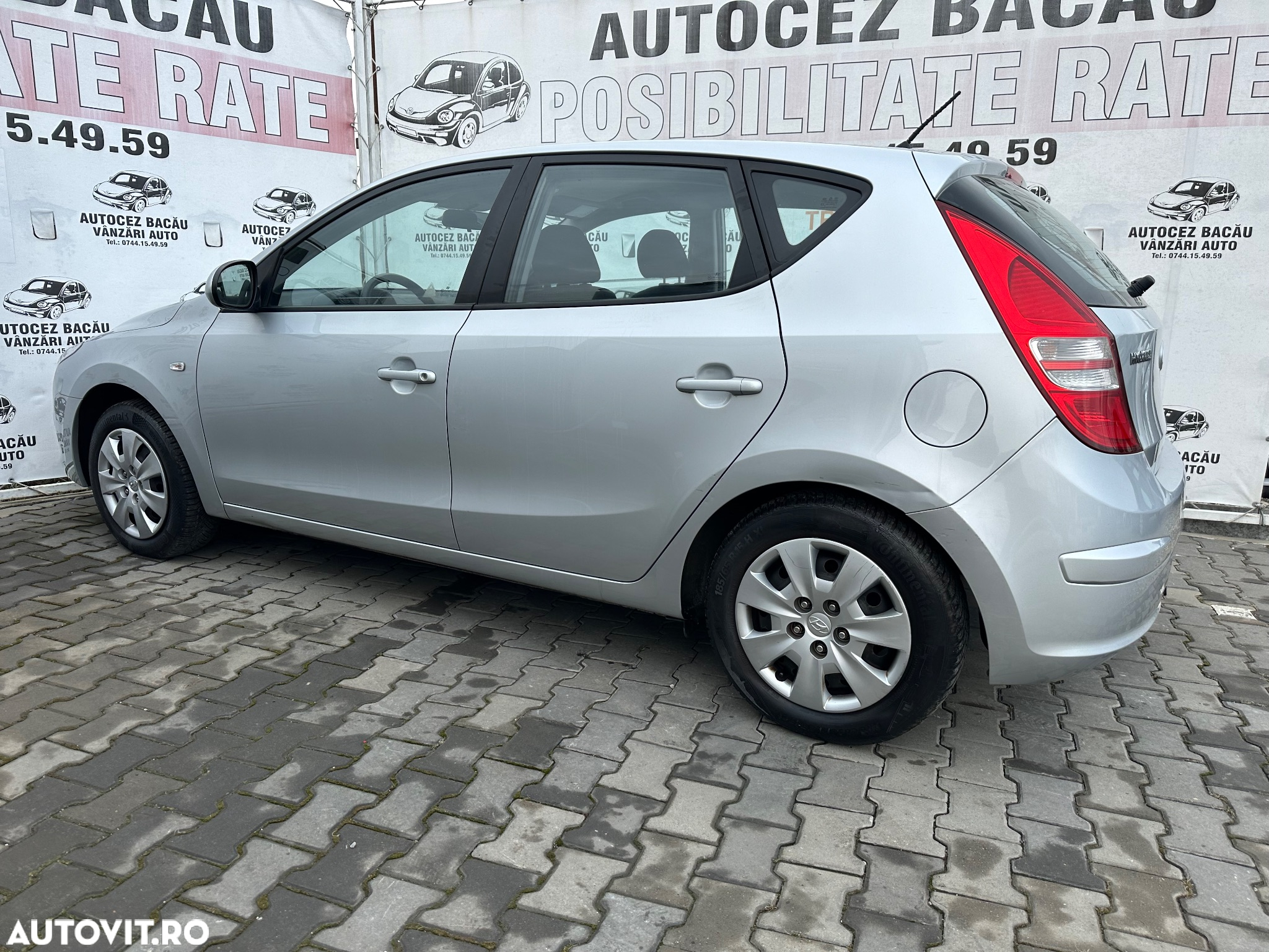 Hyundai i30 1.6 Automatik Comfort - 4