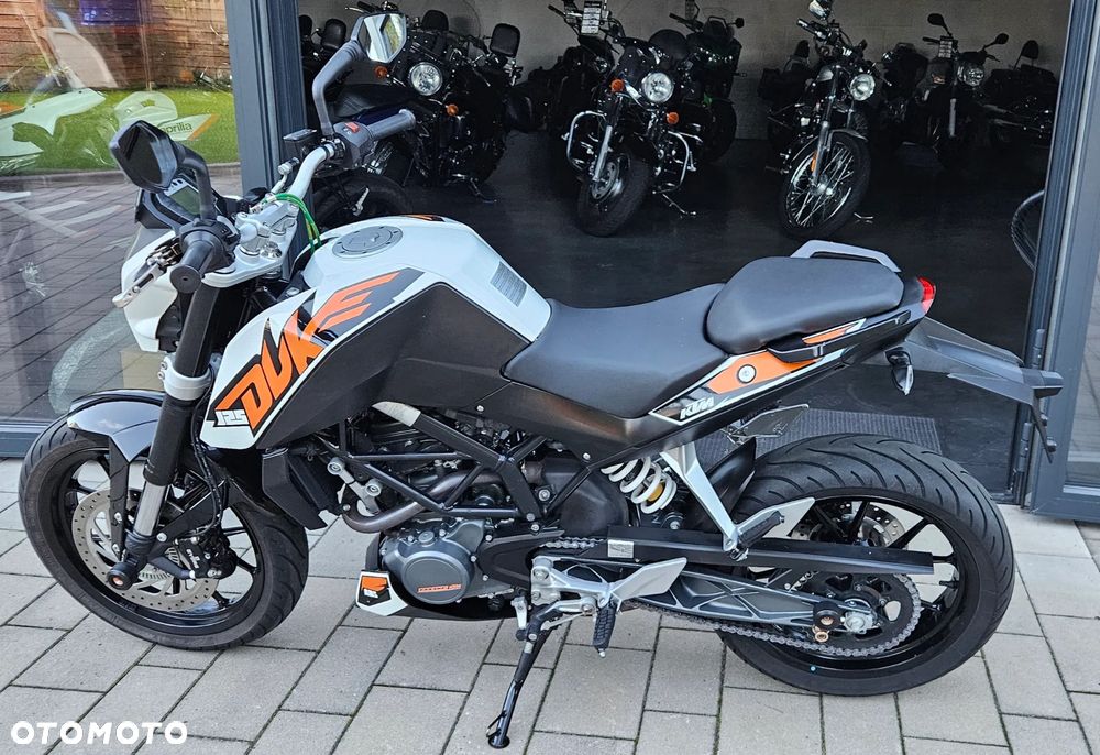 KTM Duke - 16