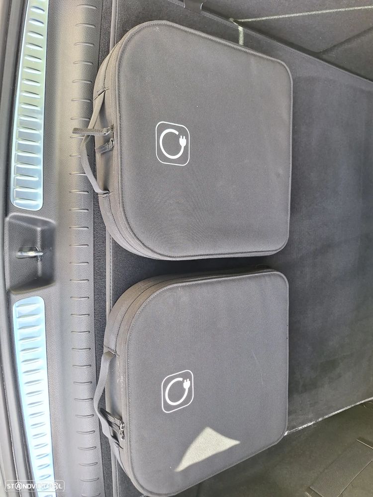 Mercedes-Benz C 300 - 23