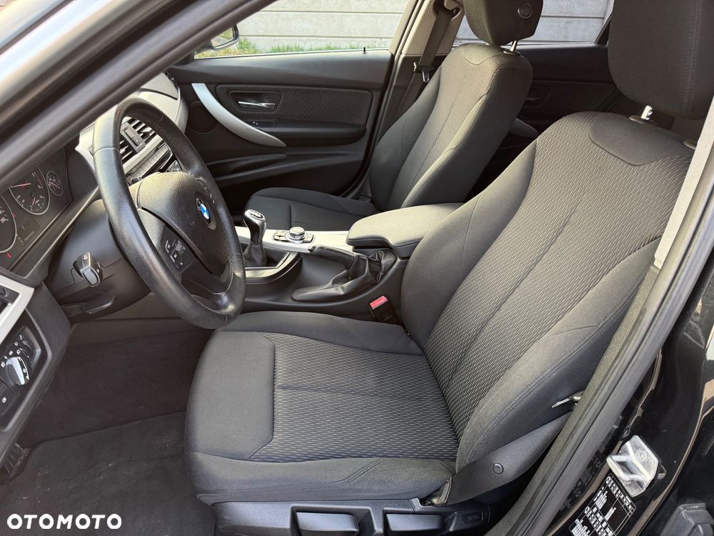 BMW Seria 3 316d - 9