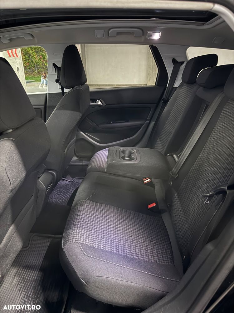 Peugeot 308 2019 diesel, 7.200 € — imagine 8