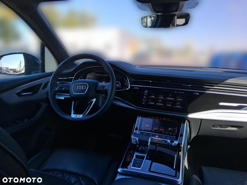 Audi Q7 - 25