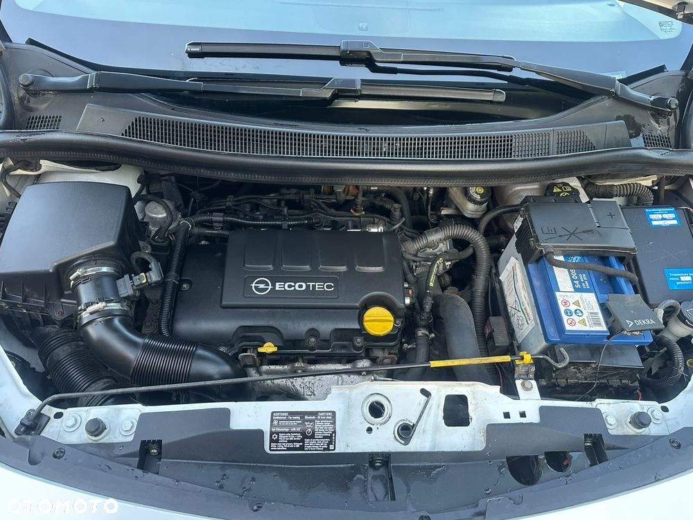 Opel Meriva 1.4 T Cosmo - 14