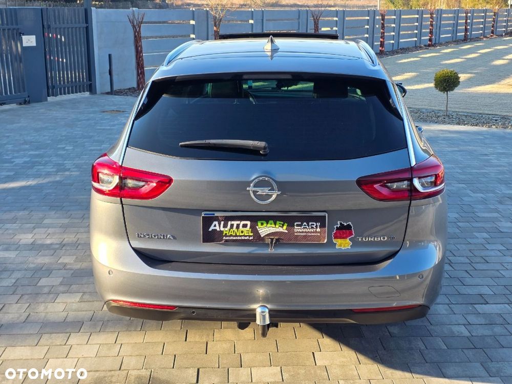 Opel Insignia - 35