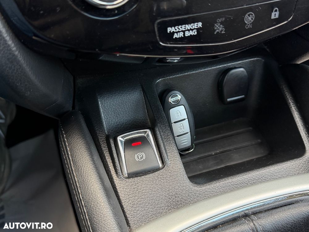 Nissan Qashqai 1.6 DCI N-Connecta - 20