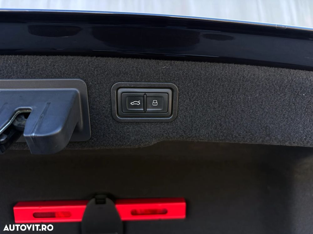 Audi A8 L 55 TFSI quattro tiptronic - 36